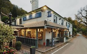 The Bridge House Restaurant And Hotel